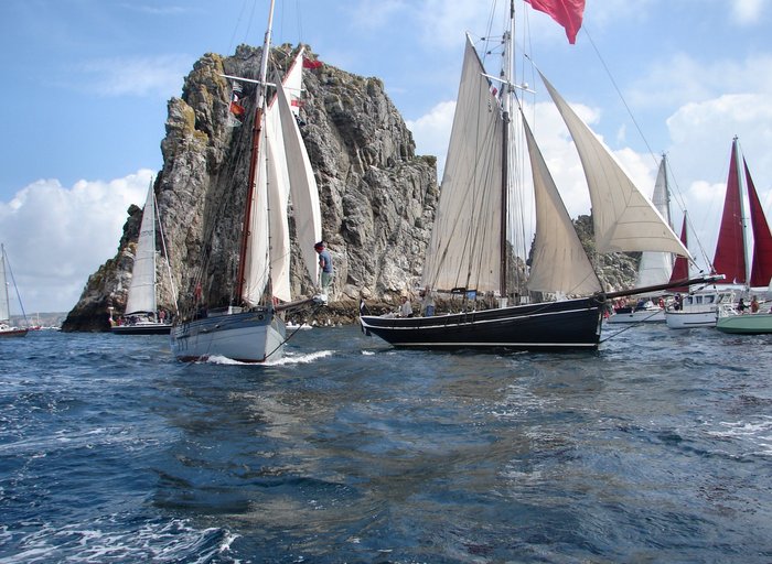 phot JC - Tonnerre de Brest 2012 - voilier sen baie de Douarnenez - 16 juillet.jpg