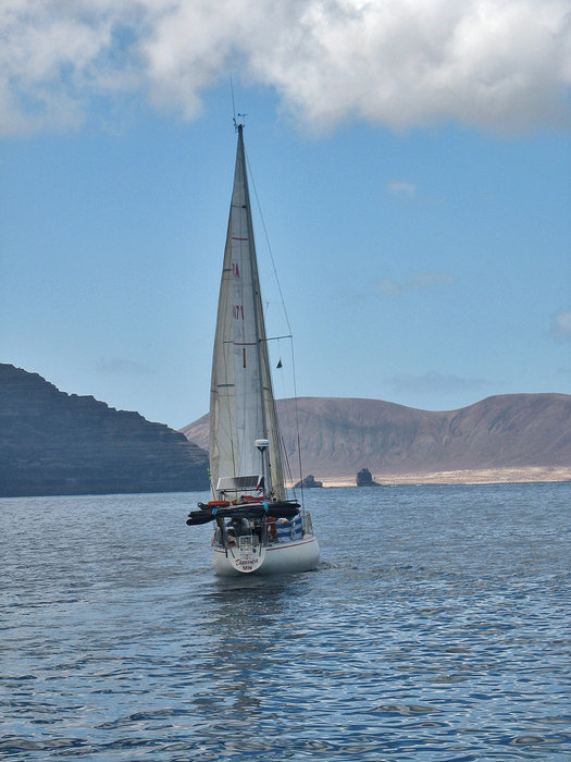 8 avril 2015 en nav vers l'ile de la Graciosa (10).JPG (1.15 Mio) Consulté 29665 fois daltica en nav