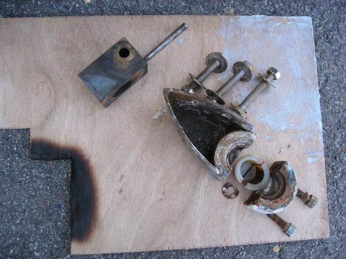 100524Carénage10 002.jpg (271.26 Kio) Consulté 31184 fois 100524Carénage10 002.jpg