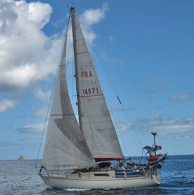 Daltica First30 8 avril 2015 en nav vers lile de la Graciosa  5